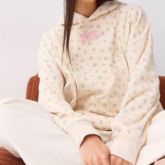 Things Between Happy! To Be Here Bouquet Hoodie Off-White - Picture 3 of 3